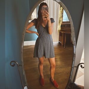 Brandy Melville Navy Blue Floral Robbie Wrap Dress sz small